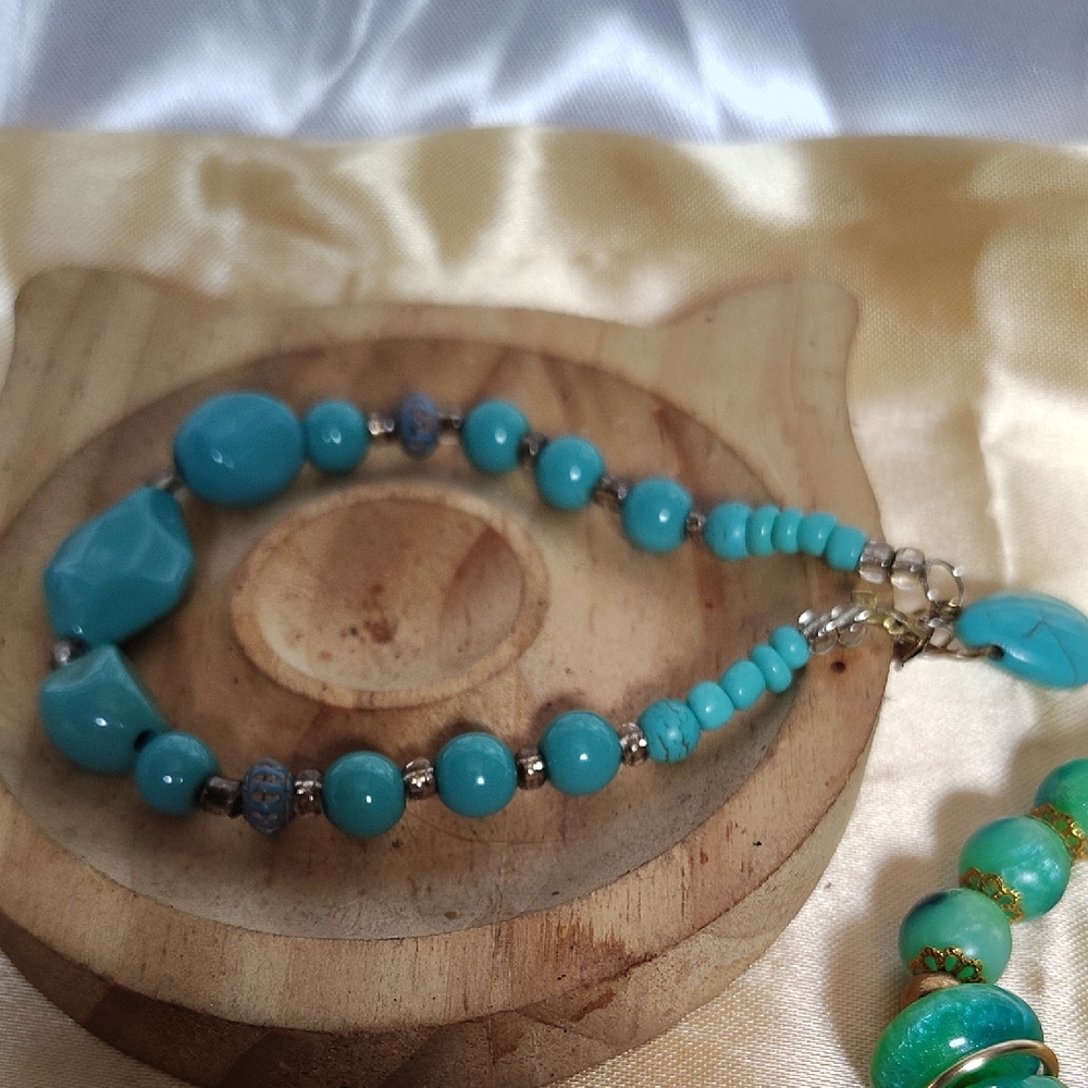 Vibrant Green and Blue Beaded Bracelet with Textured Design
